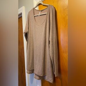 LuLaRoe Lynnae Heathered Tan Long Sleeve Top NWT